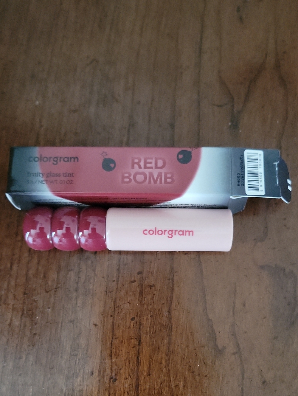 Colorgram red Bomb fruity glass tint plum bomb